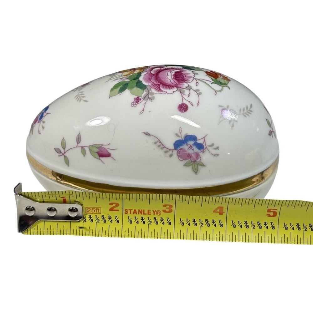 Vintage Porcelain Egg Shaped Trinket Box Candy Dish Floral Gold Trim - Picture 10 of 11